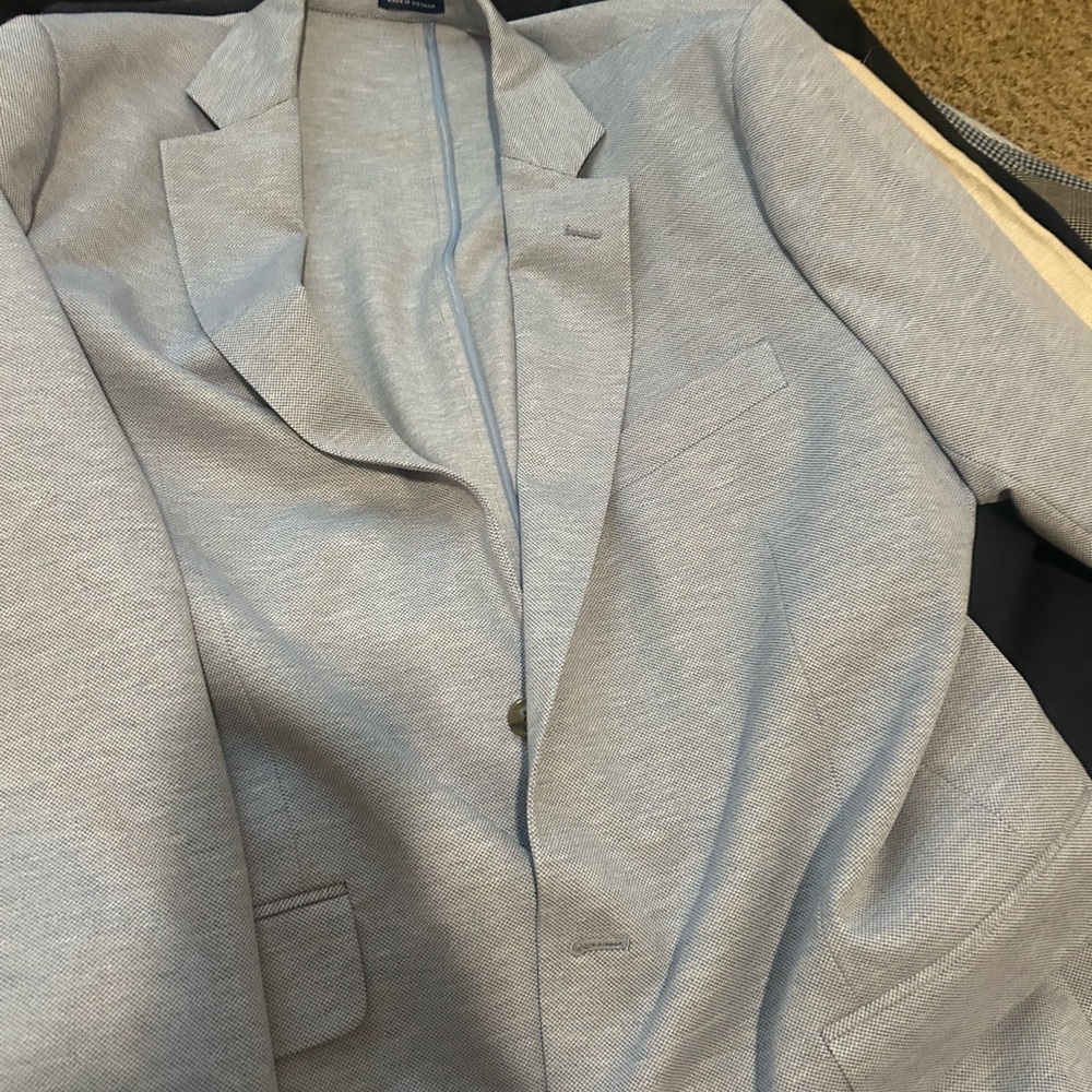 9 brand name blazer and sports coats.